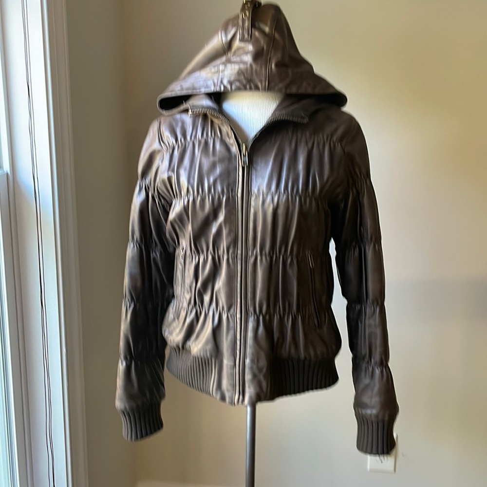 100% Lamb Ugg Leather Bomber Jacket